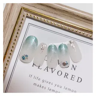 ネイル shimmer nailsのネイルデザイン