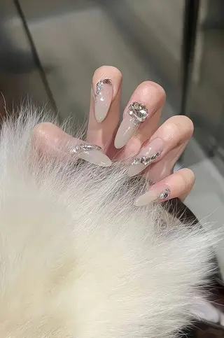 ネイル MIHANA YUKIのネイルデザイン