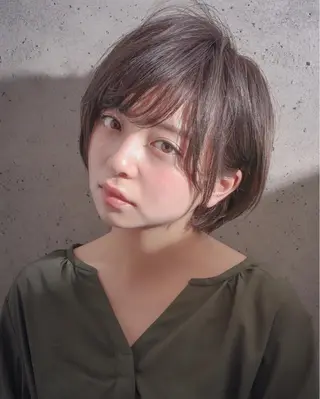 ショート カラー ショート/レイヤー なら石井知希のヘアスタイル
