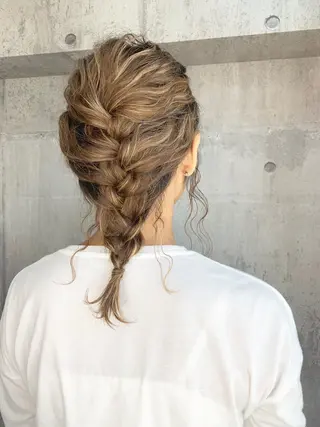 ヘアアレンジ 小関 茅里のマツエク・マツパデザイン