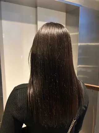 ロング カラー 滝本 和叶のヘアスタイル