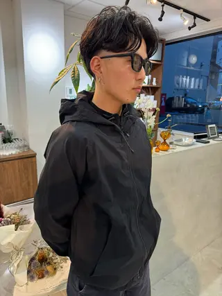 ショート パーマ メンズ (h)wim ウィムのヘアスタイル