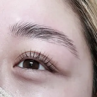 マツエク・マツパ アイブロウ mee三軒茶屋 店長 Miki 🌼のマツエク・マツパデザイン