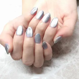 ネイル マジックミラー所属・マジック ミラーのネイルデザイン