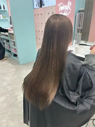 ロング カラー 履歴修正屋さん／ ブロンド／ホワイトのヘアスタイル