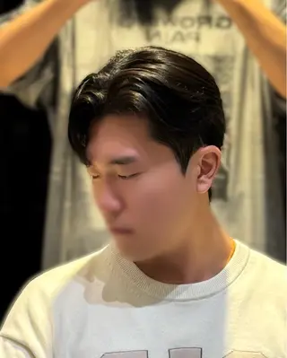 ショート パーマ メンズ YUKI🇰🇷 カルマ／ダウンパーマのヘアスタイル