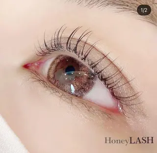 マツエク・マツパ ハニーラッシュ所属・佐藤 ゆりの眉毛・アイブロウイメージ