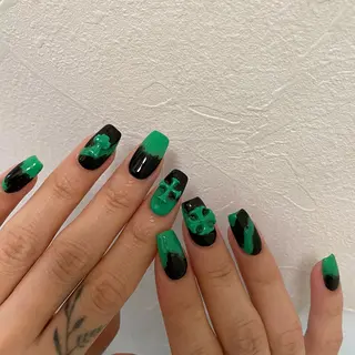 ネイル Ami 🦥のネイルデザイン