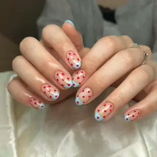 ネイル shine'an fuka🌿🫧のネイルデザイン