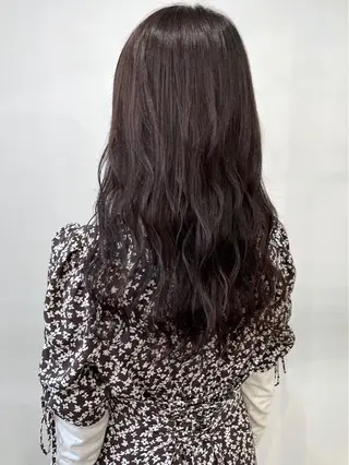 カラー white.所属・white.梅田 デザインカラー🦄のヘアスタイル