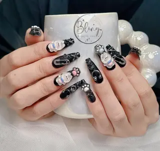 ロング Bling Salonのネイルデザイン