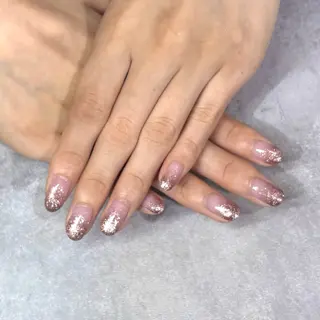 ネイル アンリッシュ新宿店 ishiiのネイルデザイン