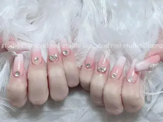 ショート Diamond 🚢のネイルデザイン