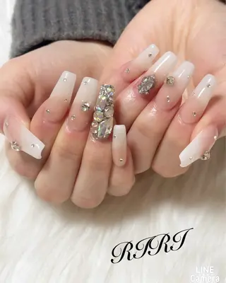 ネイル riri オーナーのネイルデザイン
