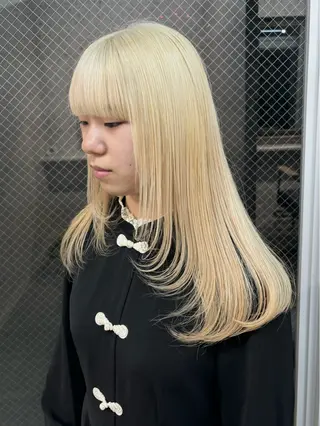 ロング カラー lani hair salon所属・SHOTO ハイトー ン/デザインカラーのヘアスタイル