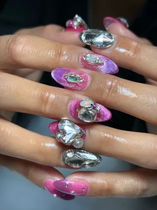 ネイル ✴︎ Delightのネイルデザイン