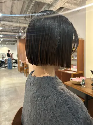 ミディアム 【🌈ボブ/縮毛矯正 /🌈】motoのヘアスタイル