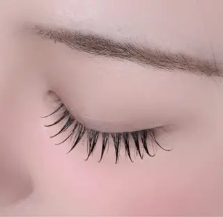 マツエク・マツパ 美容師＆アイリスト 秋山  沙有🎀🪽のマツエク・マツパデザイン