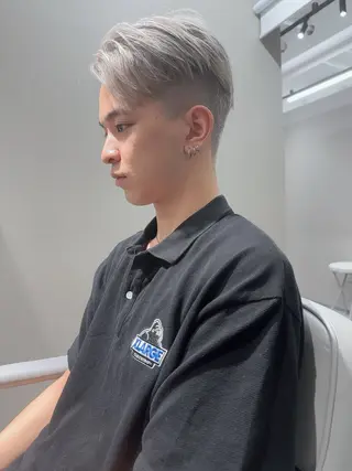 メンズ VEGA天神 ブリーチのヘアスタイル