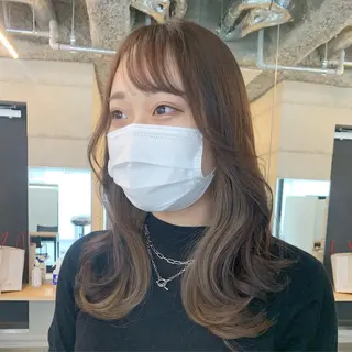 ミディアム カラー 透明感/オリーブ/ グレージュ/YUKAのヘアスタイル