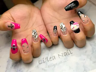 ネイル Li'leaNail AINAのネイルデザイン