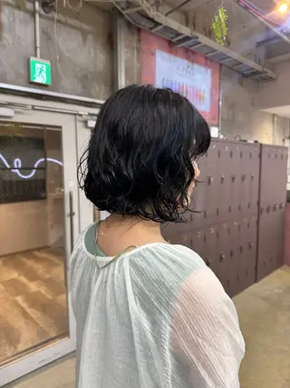 ミディアム カラー パーマ 森田遥奈/透明感カラ ー/似合わせカットのヘアスタイル