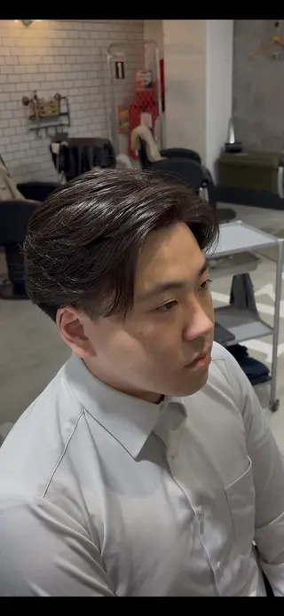 ショート 滝本 承太朗のヘアスタイル