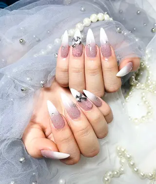 ネイル KiKO 🌻ひまわりサロンのネイルデザイン