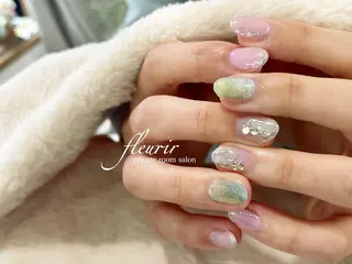 ネイル フルリール 【プライベートサロンのネイルデザイン