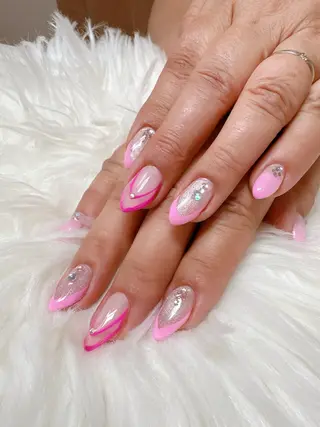 ネイル 高島 夏海のネイルデザイン