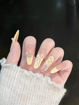 ネイル EMI ANA.CHUOのネイルデザイン