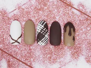 ネイル ティーエヌ 金山駅東口店のネイルデザイン