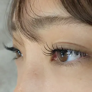 マツエク・マツパ 多田 遥香のヘアスタイル