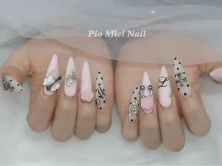 ネイル Pio Mielのネイルデザイン