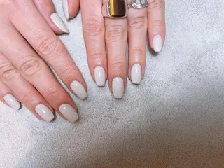 ネイル White lily所属・牧田 雅世のネイルデザイン