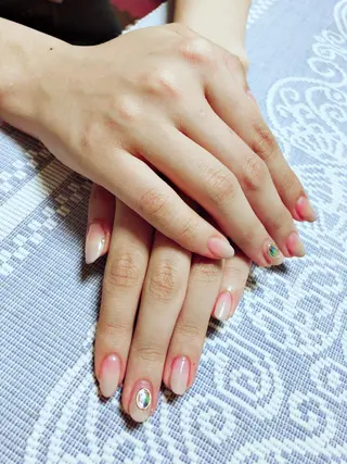 ネイル FERNA フェルナのネイルデザイン