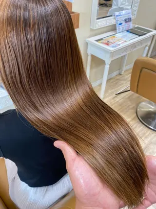 セミロング ému エミュ　hair &spa所属・近藤 みゅうまのヘアスタイル