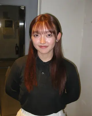 セミロング 今井 香奈恵のヘアスタイル