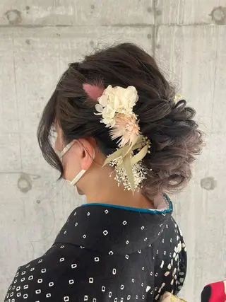 ヘアアレンジ 女性に人気♪ はやしほのかのヘアスタイル