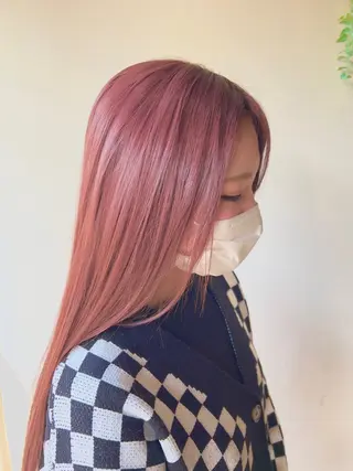 ロング カラー AIconic nagoya所属・縮毛矯正/ レイヤー/ミディアムのヘアスタイル