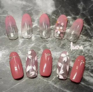 ネイル LUANA  TAKAHASHIのネイルデザイン