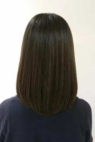 セミロング 齋藤  愛美のヘアスタイル