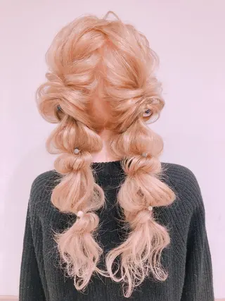 ヘアアレンジ 透明感カラー 山中のヘアスタイル