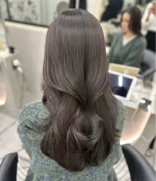 ロング 🎀透明感ブラウ ンshizuka🎀のヘアスタイル