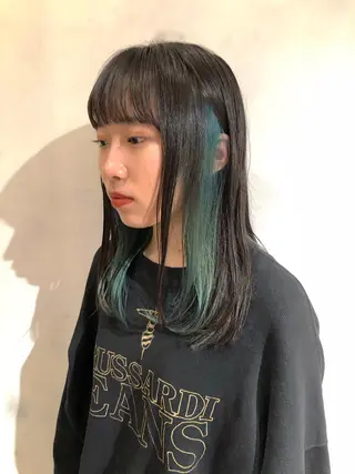 ミディアム カラー SALOWIN所属・ブリーチ✨ ボブ🪢レイヤーのヘアスタイル