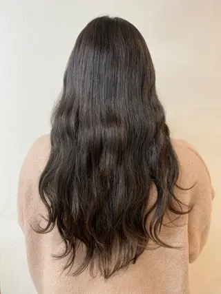 ロング カラー GLOSS♡ ヤマガミコウジのヘアスタイル