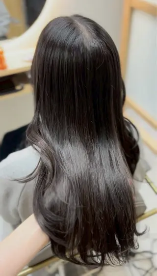 ロング カラー みな🫧艶カラー/ 髪質改善/前髪カットのヘアスタイル