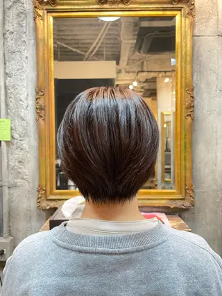 ショート ヨシダ ジュンのヘアスタイル
