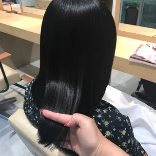 セミロング 庄司 美佑樹のヘアスタイル