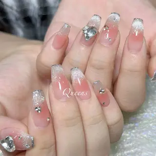 ネイル Queens ゲンのネイルデザイン